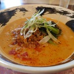 額田ゴルフ倶楽部 - 担々麺