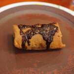 LA CASA DI Tetsuo Ota - ルパープ、イワナの春巻き、受益のソース、発酵したそば粉、生ハム