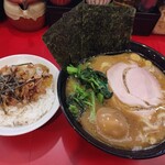 ラーメン 杉田家 - 