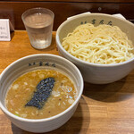 麺屋吉左右 - 大盛りつけ麺(麺450g)
