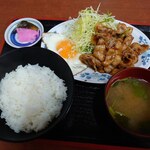 味処花しょく - 生姜焼き定食