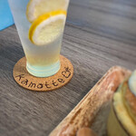 カフェカモット - コースターに店名が載ってる♪