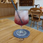 喫茶 山の分室 - 道産ベリーのソーダ 550円