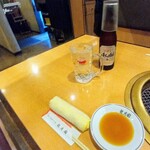 龍月園 - ジョッキお冷・ビール