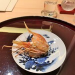 海老亭別館 - トヤマエビの頭。