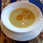 Istanbul Saray - レンズ豆のスープ