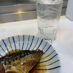 エビス屋昼夜食堂 - 鯖の煮付