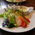 高崎 芸術野菜とイタリアンピッツァ マーロ - ワンプレートでサラダ・スープ・プチ前菜