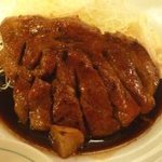 普通サイズのトンテキですが、ボリューム満点！