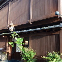 むぎとろ・日本料理 黒やなぎ - 