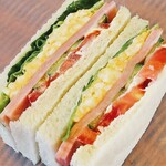 たっぷり野菜サンド
