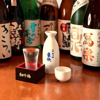 26 kinds of carefully selected Japanese sake always available! All-you-can-drink course (for drinks only) available