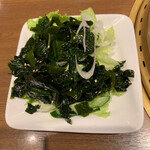 焼肉 鶯谷園 - ワカメサラダ　550円