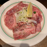 焼肉 鶯谷園 - カルビ　990円