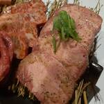 焼肉ドンピシャ - 