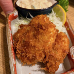 カニと海鮮丼 かじま - 牡蠣フライ