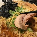 越後秘蔵麺 無尽蔵 - 鶏がら醤油のチャーシュー