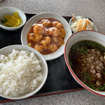 Taiwan bi shokuya - エビチリ定食