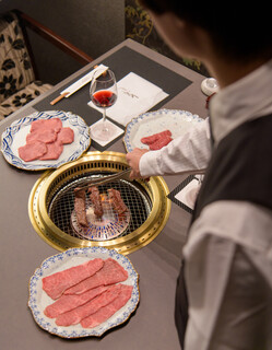 Yakiniku Kaiseki Tomoji - 