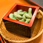 ひと椿 - そらまめ