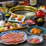 Yakiniku Kaiseki Tomoji - 