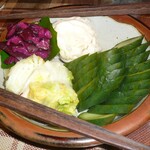 再度山荘 - 旬野菜の漬物盛り合わせ