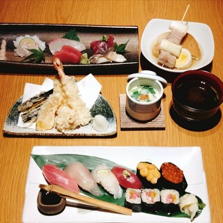 提供はお一人様ずつ銘々皿で！恵比寿で味わう鮨屋のコース！