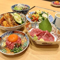 神戸焼肉 金虎 - 