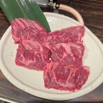 Yakiniku o mammosu - 