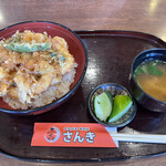 大えび天専門店 さんき - デラックスかき揚げ天丼1760円