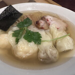 雲呑麺のお店 たゆたふ - 特製雲呑麺1000円