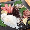 魚がうまい店と申します - 刺身4点盛り　本まぐろカマトロ、太刀魚炙り、本まぐろすき味炙り、アオリイカ炙り