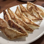 今池呑助飯店 - 呑助特製餃子450円×2