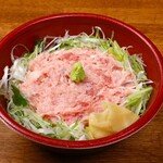 魚河岸料理 魚吉 - ネギトロ丼弁当