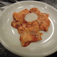 川崎名物 炭火焼肉 食道園 - ホルモン