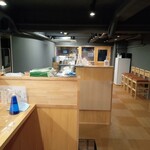 麺に光を 離れ - 