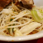 ラーメン二郎 - ヤサイ（そのまま）