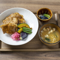 〔ディナー〕茶美豚（ちゃーみーとん）丼