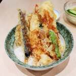 天ぷら酒場上ル商店 - お得天丼（日替り5種類の天ぷら） ※ランチ限定