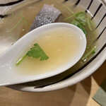 饗 くろ喜 - 鰤の旨味にキレのある塩ダレ