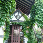 ポテト料理専門店 穀物祭 - 住宅地の中にあるからちょっと異色な感じ。