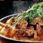 別天地 - ジャガイモと豚の背骨鍋：カムジャタン