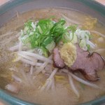 麺屋 彩未 - 【2013年04月】味噌らーめんのアップ。