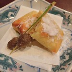 福井割烹 望月 - 揚物：松茸春巻、福井の醤油クリームチーズ