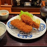 Tonkatsu Maisen - おすすめランチA　1,300円
                        ヒレカツ65g、カキフライ、博多明太じゃがコロッケ、ご飯、味噌汁、お新香、小鉢付き