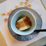 銀のすず - ◇胡麻豆腐 もちもちっとした食感！