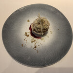 レストラン リューズ - 栗のデザート。中に求肥が入っています。