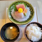 銀のすず - ◇食事 程なくして ご飯が炊き上がります！