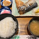四十八漁場 - 焼き魚定食1000円