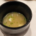 鮨 てつ也 - 出汁がお上品で〆に最高